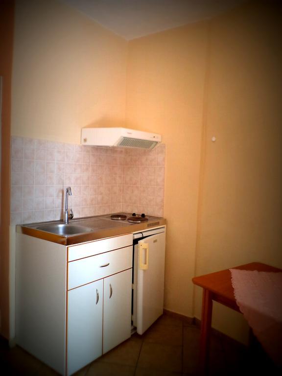Ferienwohnung Icthyoessa Ágios Kírykos Zimmer foto