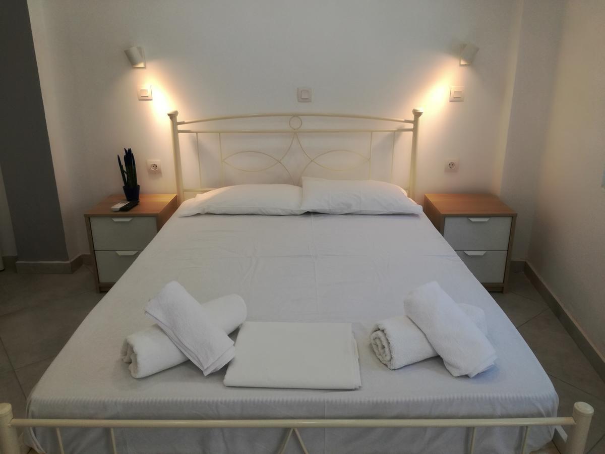 Ferienwohnung Icthyoessa Ágios Kírykos Exterior foto