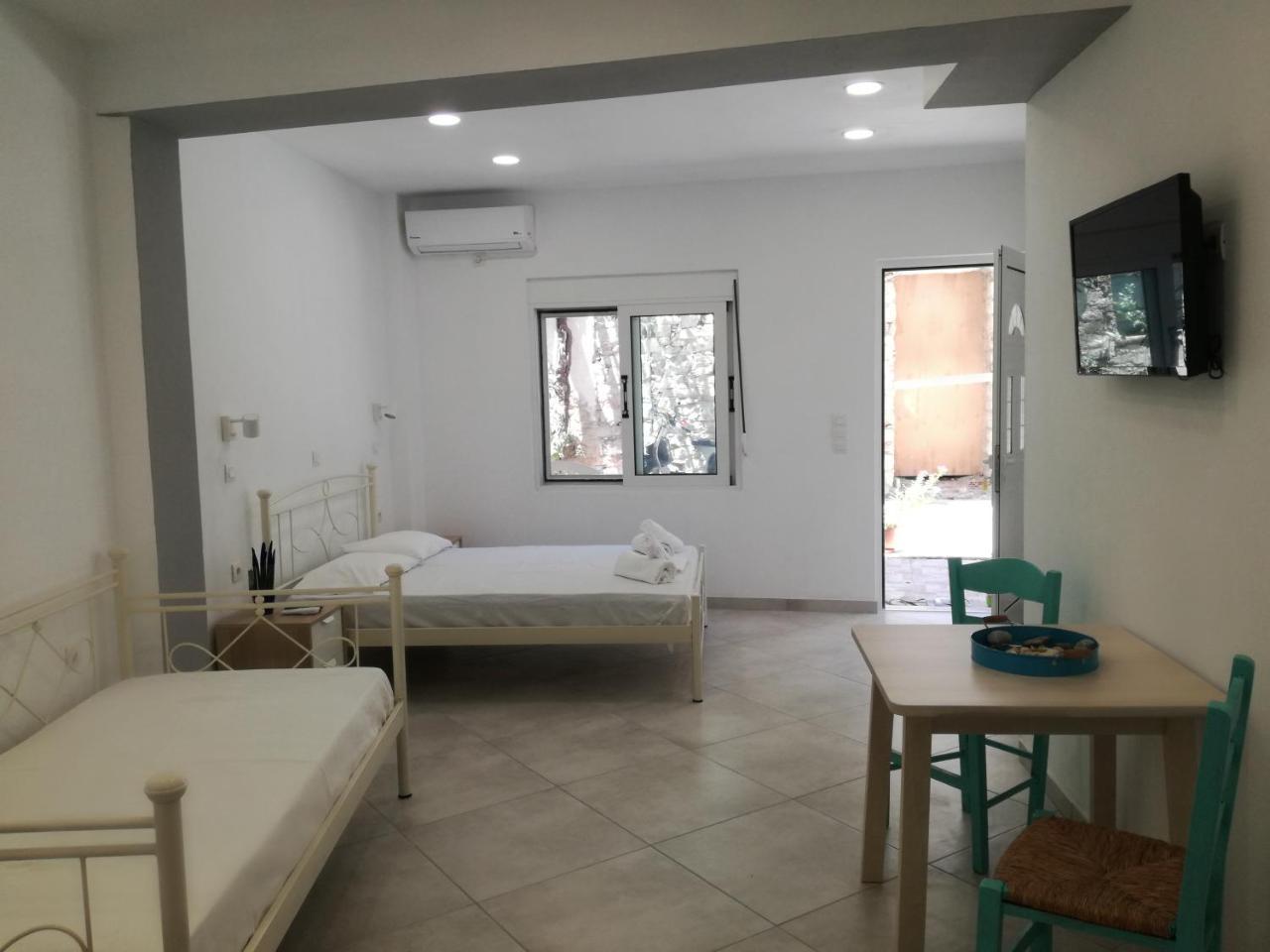 Ferienwohnung Icthyoessa Ágios Kírykos Exterior foto